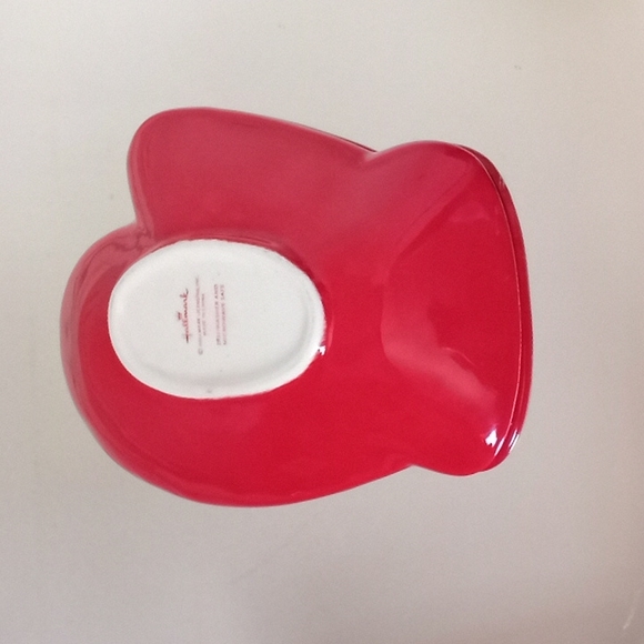 Hallmark Christmas Red Snowflake Holiday Mitten - Picture 4 of 6